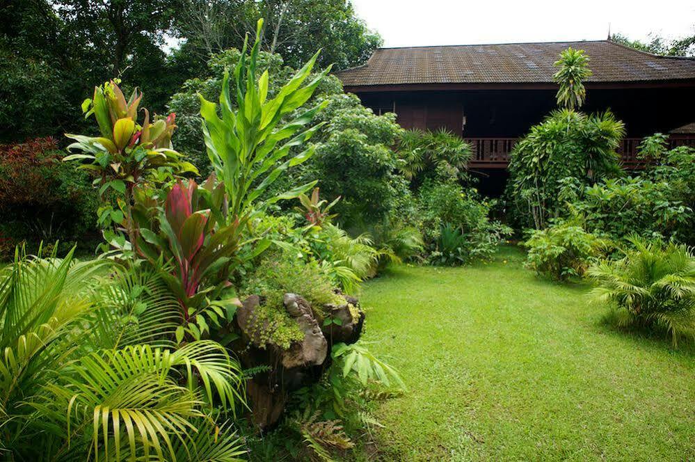 Hotel Khum Lanna Phrao Esterno foto
